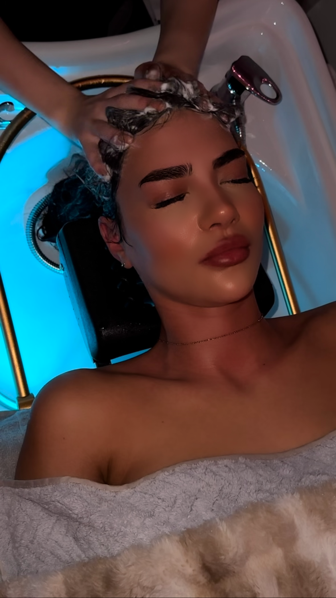 Hairplay & Scalp Massage